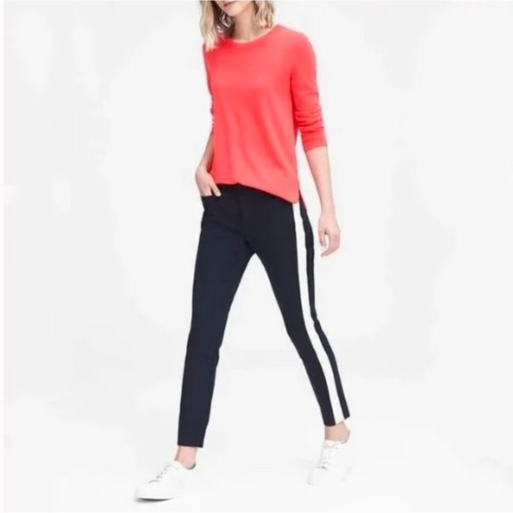 Banana Republic dark blue Sloan pants with white tuxedo stripe Size 8